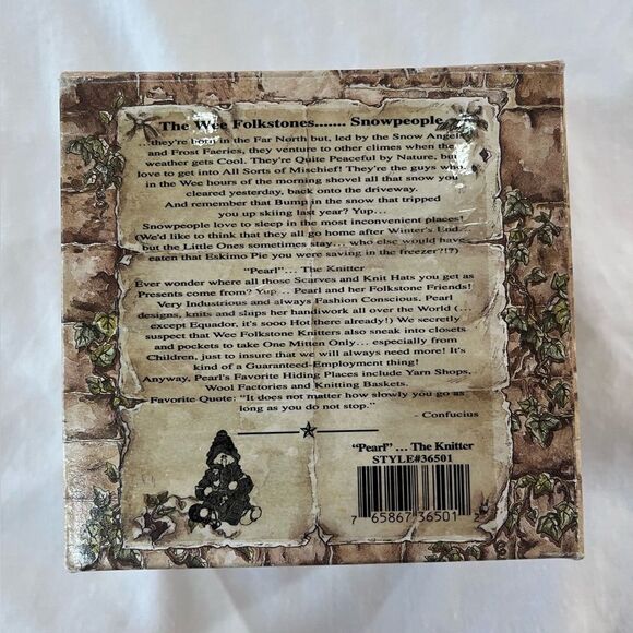 The Wee Folkstones  Boyds Bears and Friends  Pearl The Knitter - Picture 5 of 5